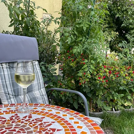 In Zentraler Lage-18 Minuten Mit S-bahn In Koeln Zentrum Lejlighed Bergisch Gladbach