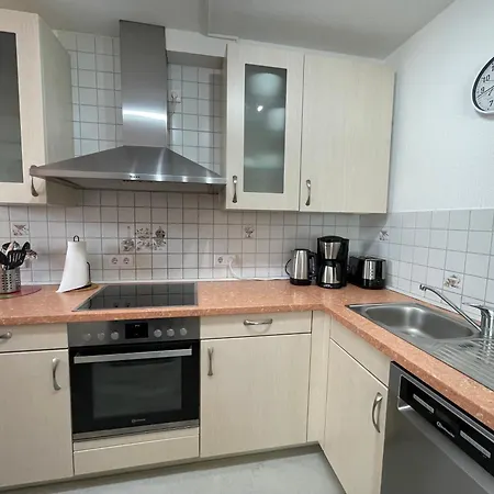 Apartament In Zentraler Lage-18 Minuten Mit S-bahn In Koeln Zentrum Bergisch Gladbach