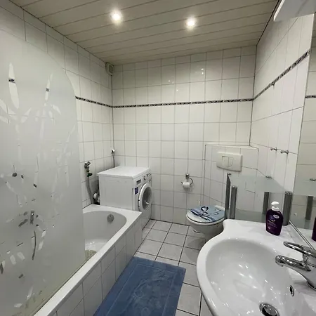 In Zentraler Lage-18 Minuten Mit S-bahn In Koeln Zentrum Apartament Bergisch Gladbach