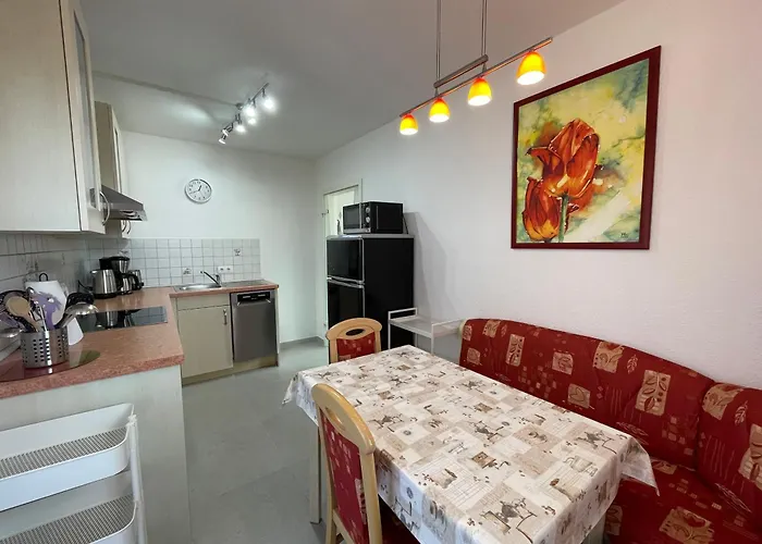 Daire In Zentraler Lage-18 Minuten Mit S-bahn In Koeln Zentrum