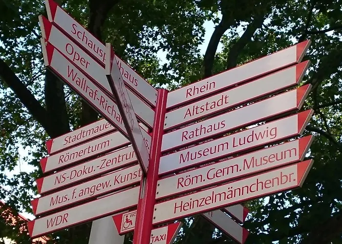 Daire In Zentraler Lage-18 Minuten Mit S-bahn In Koeln Zentrum *